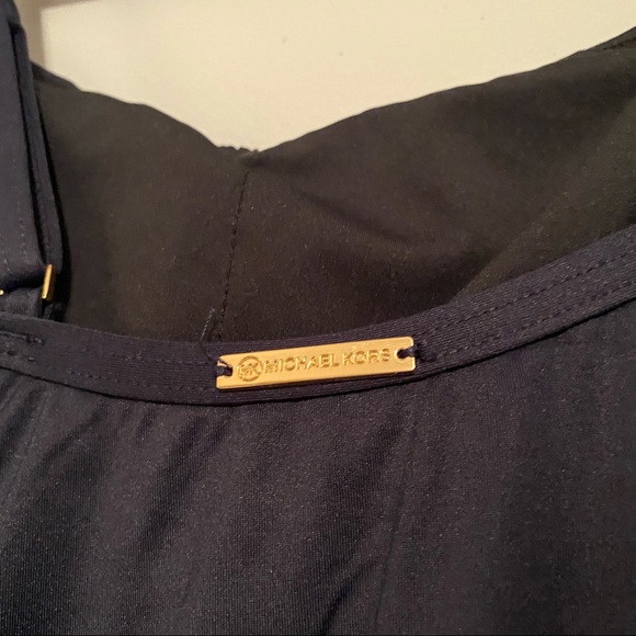 Michael Kors One-Piece Ruffle Swimsuit Size 4 ⭐️ - Picture 4 of 5